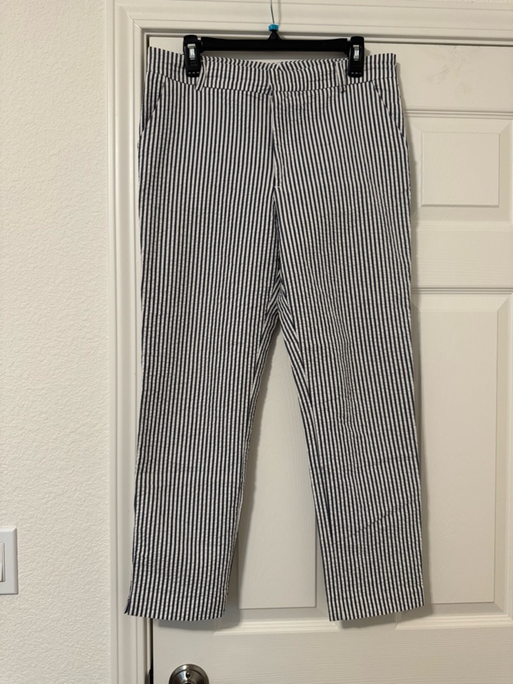 stradivarius Navy and White Striped Cropped Pants